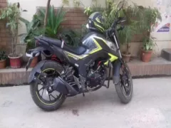 Honda CB Hornet 160R